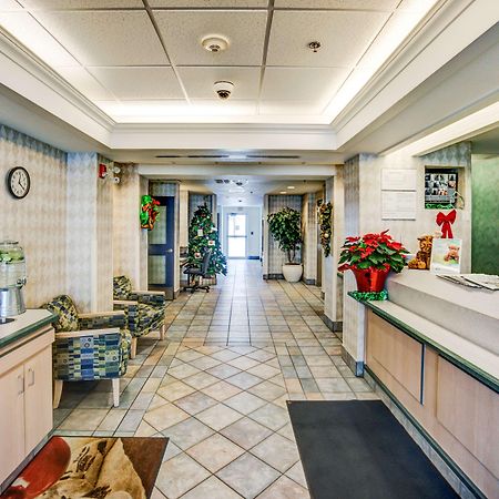 Motel 6-Red Deer, AB Buitenkant foto